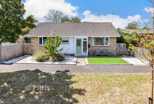 Lincoln Way, Bembridge, Isle of Wight - Wards of Kent