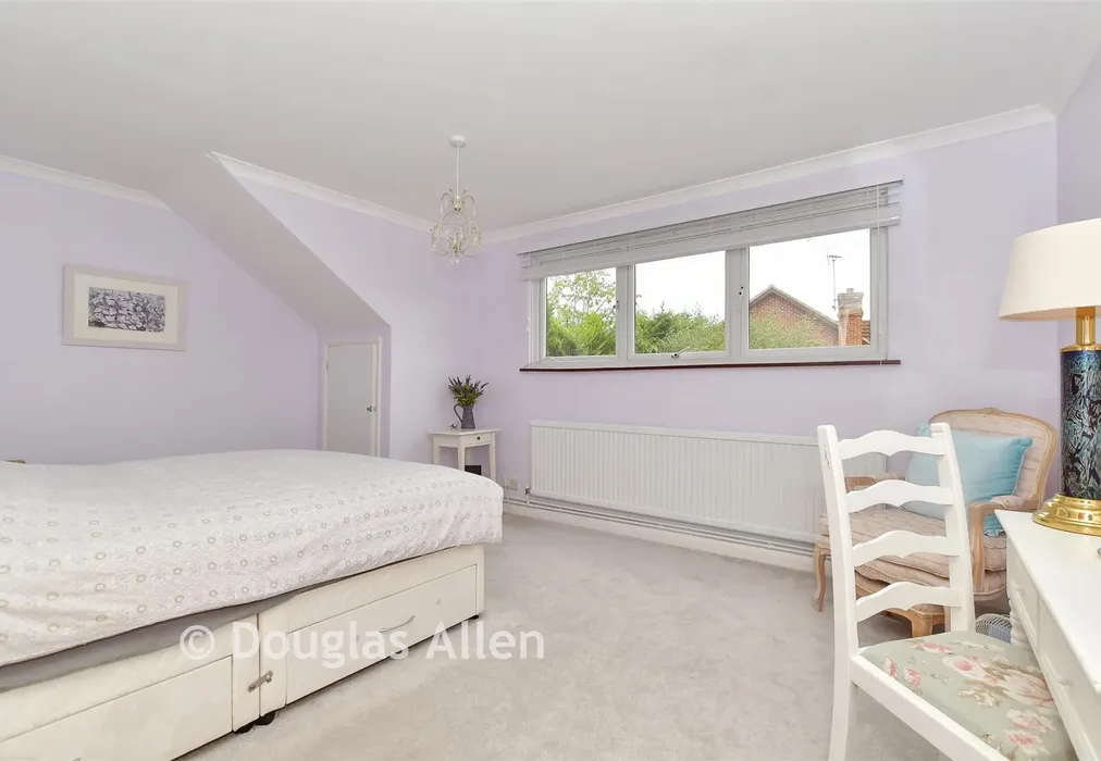 Bedroom 2 - Mill Road, Billericay, Essex - Wards of Kent