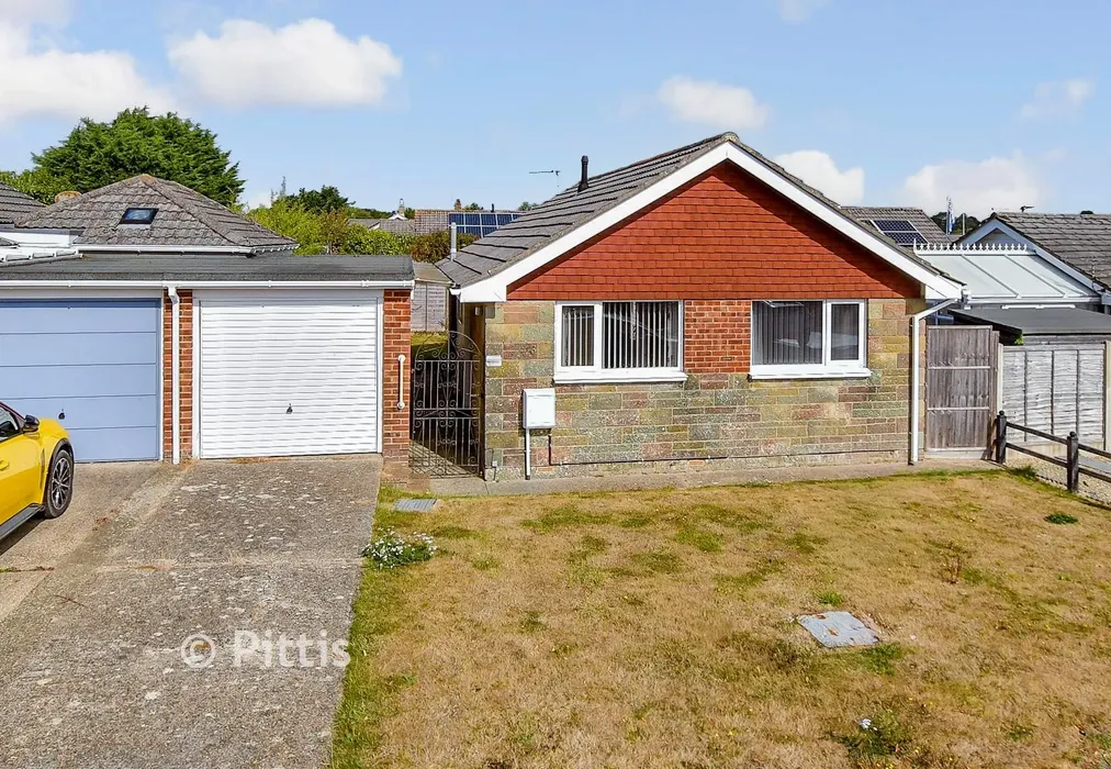 External (Web)* - Lincoln Way, Bembridge, Isle of Wight - Wards of Kent