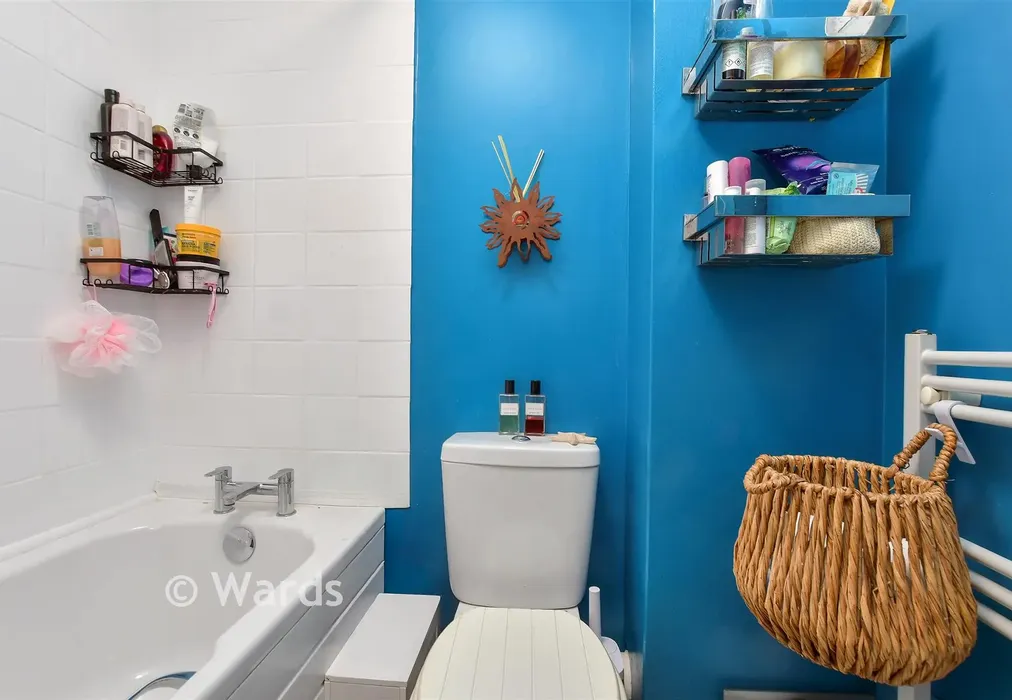 Bathroom - Embassy Close, Gillingham, Kent - Wards of Kent