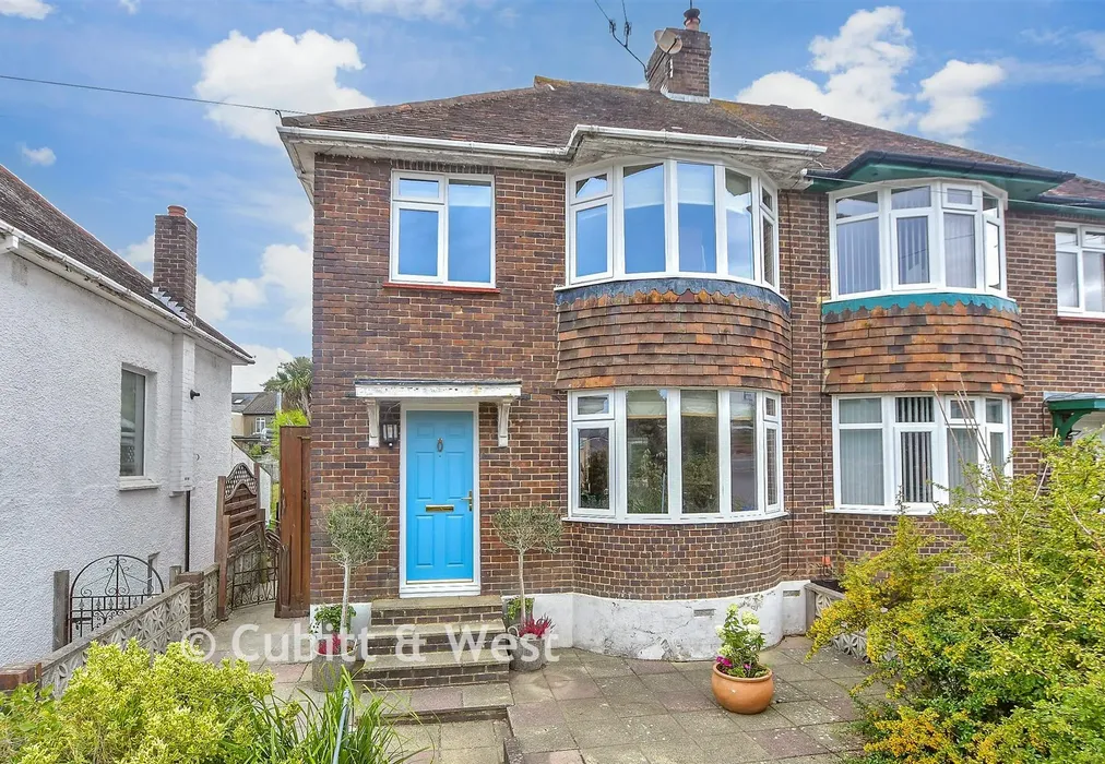 External (Web) - Dallaway Gardens, East Grinstead, West Sussex - Wards of Kent