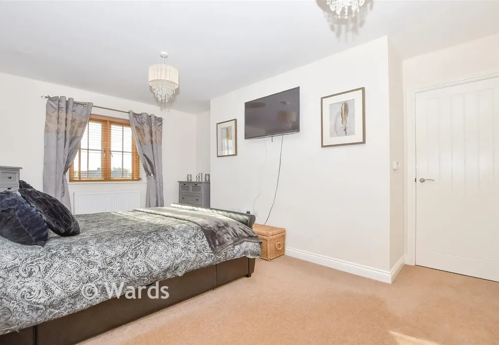 Bedroom 1 - Primrose Close, Marden, Tonbridge, Kent - Wards of Kent