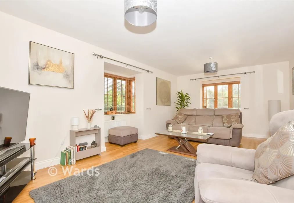 Lounge - Primrose Close, Marden, Tonbridge, Kent - Wards of Kent