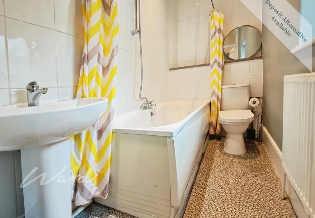 bathroom - Seabrook Vale Hythe CT21 - Wards of Kent