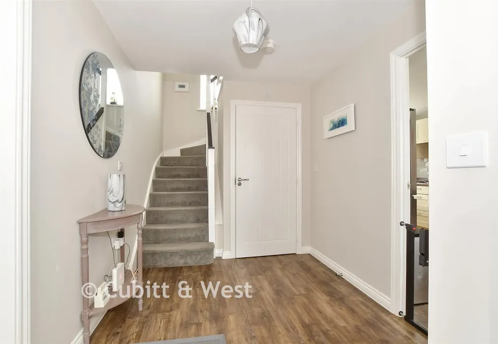 Hallway - Tanners Way, Faygate, West Sussex - Wards of Kent