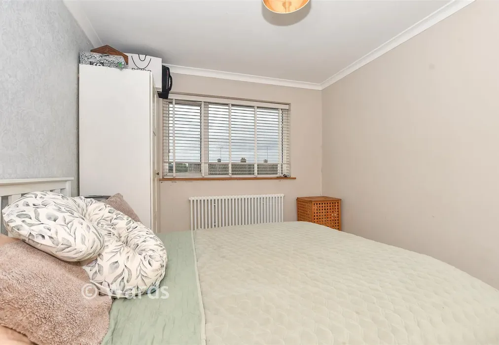 Bedroom 1 - Prospect Way, Brabourne Lees, Kent - Wards of Kent