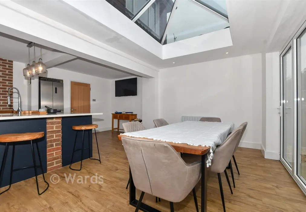 Kitchen/Diner/Family Room - Prospect Way, Brabourne Lees, Kent - Wards of Kent