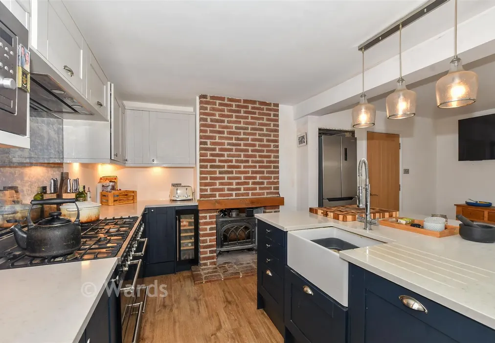 Kitchen/Diner/Family Room - Prospect Way, Brabourne Lees, Kent - Wards of Kent