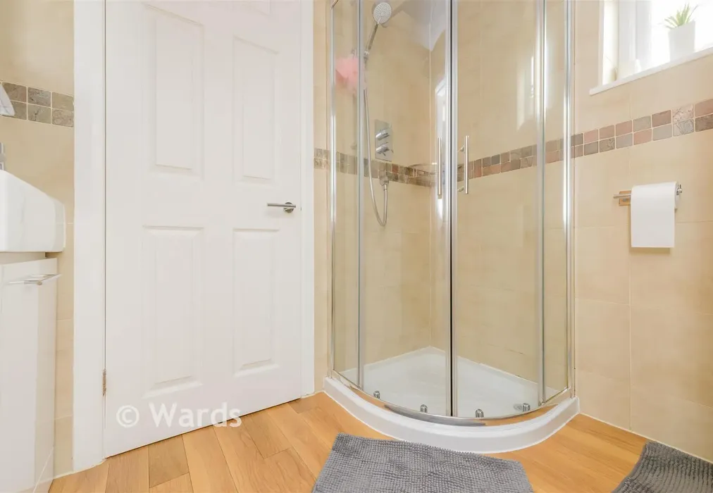 Shower Room - Oliver Crescent, Farningham, Dartford, Kent - Wards of Kent