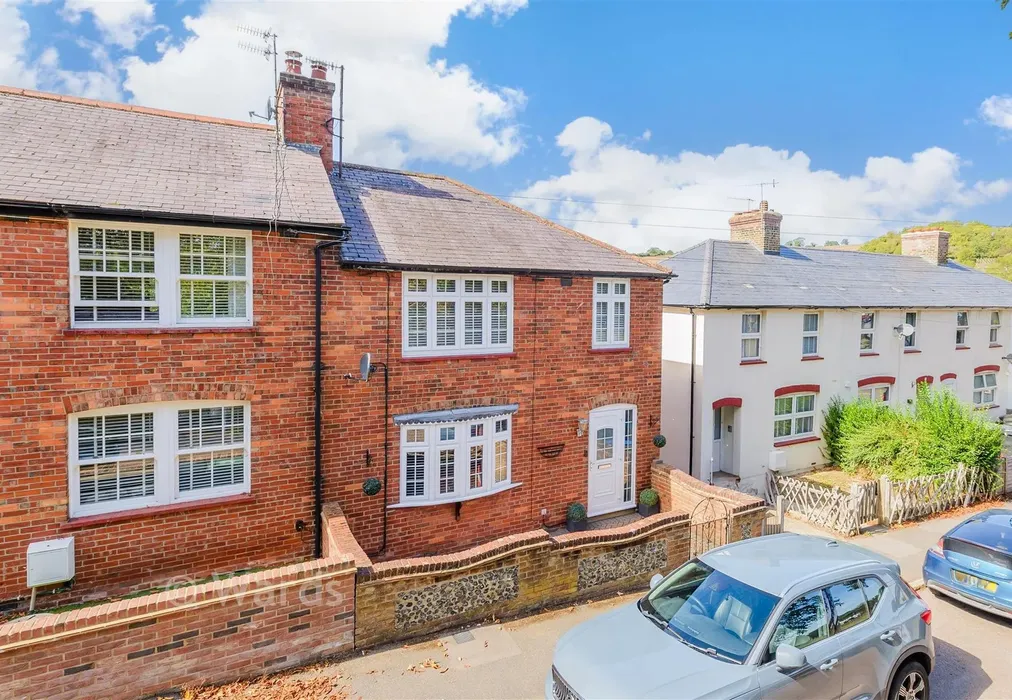 External (Web) 1 - Oliver Crescent, Farningham, Dartford, Kent - Wards of Kent