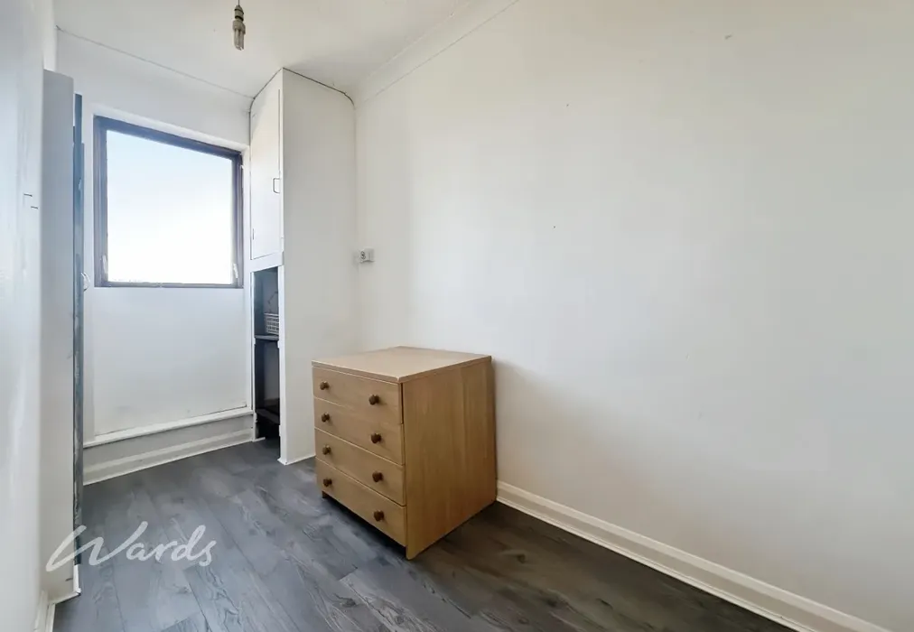 Bedroom. - Delamark Road Sheerness ME12 - Wards of Kent
