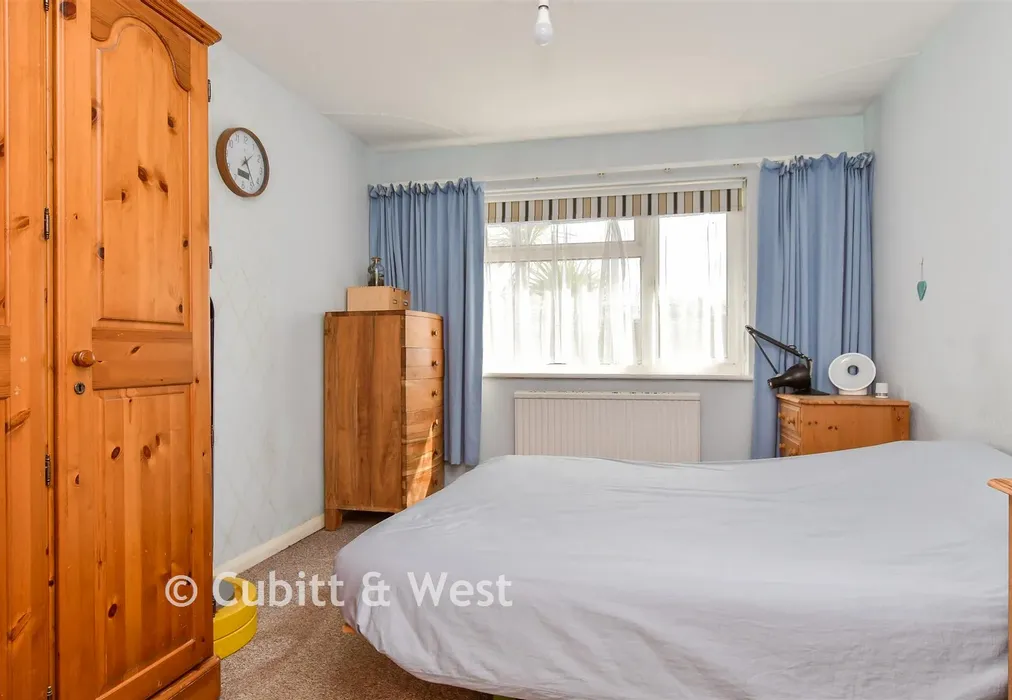 Bedroom 1 - Warren Way, Woodingdean, Brighton, East Sussex - Wards of Kent