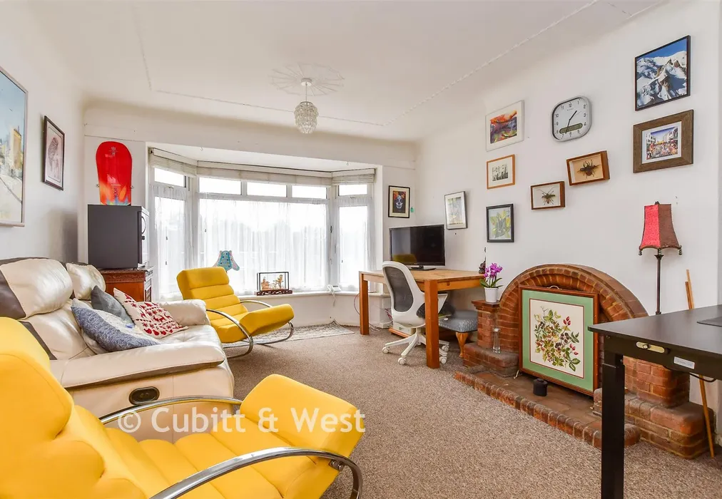 Lounge - Warren Way, Woodingdean, Brighton, East Sussex - Wards of Kent
