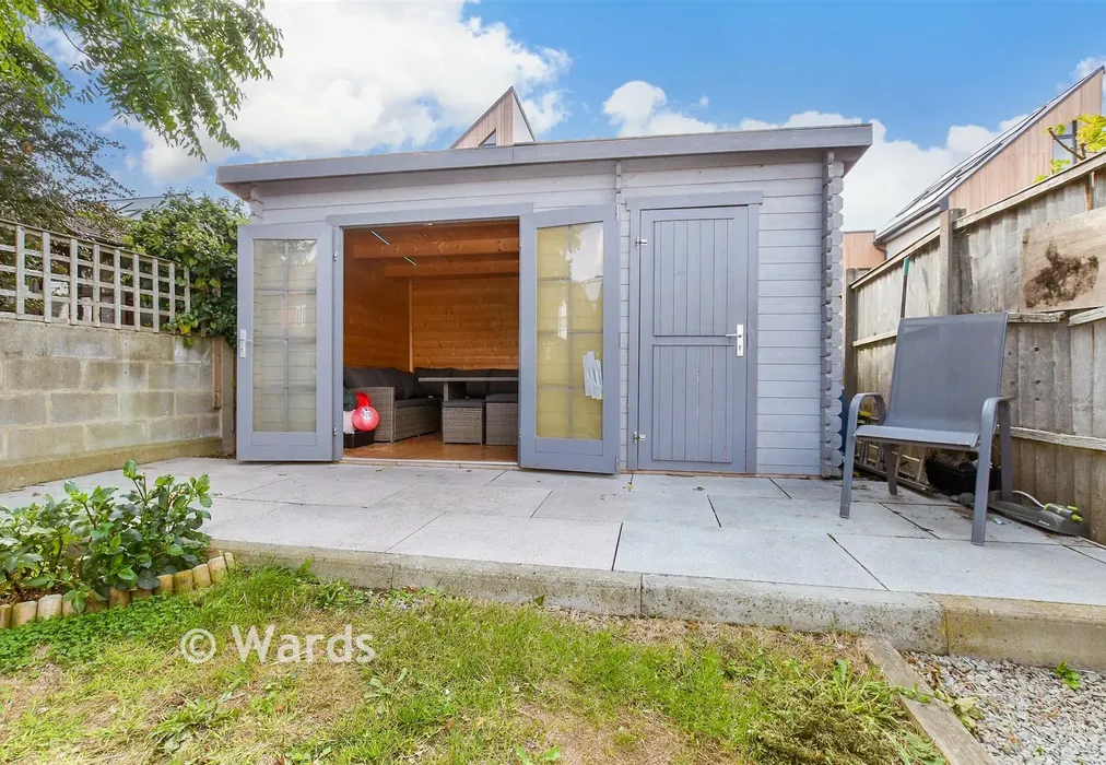 Workshop/Outbuildings - Nash Court Gardens, Margate, Kent - Wards of Kent