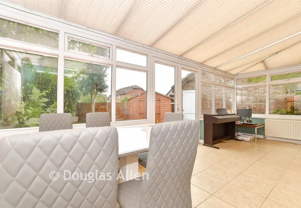 Conservatory - Staffa Close, Wickford, Essex - Wards of Kent