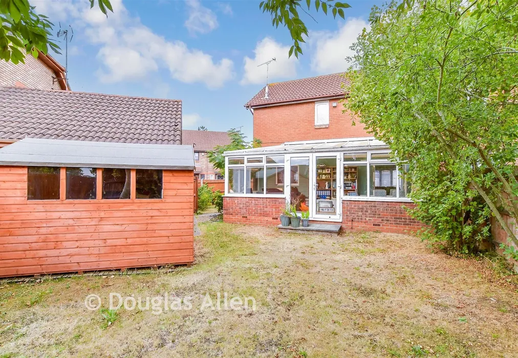 Rear Elevation - Staffa Close, Wickford, Essex - Wards of Kent
