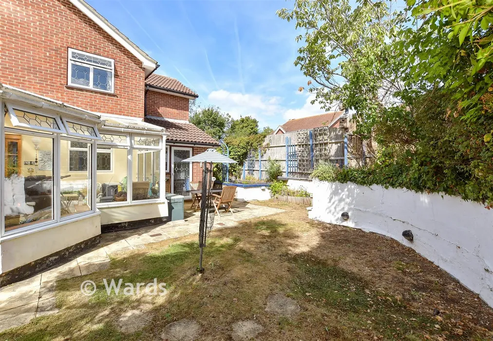 Rear Garden - Primrose Way, Chestfield, Whitstable, Kent - Wards of Kent