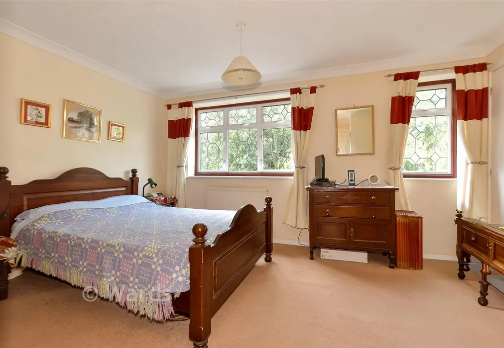 Bedroom 1 - Primrose Way, Chestfield, Whitstable, Kent - Wards of Kent