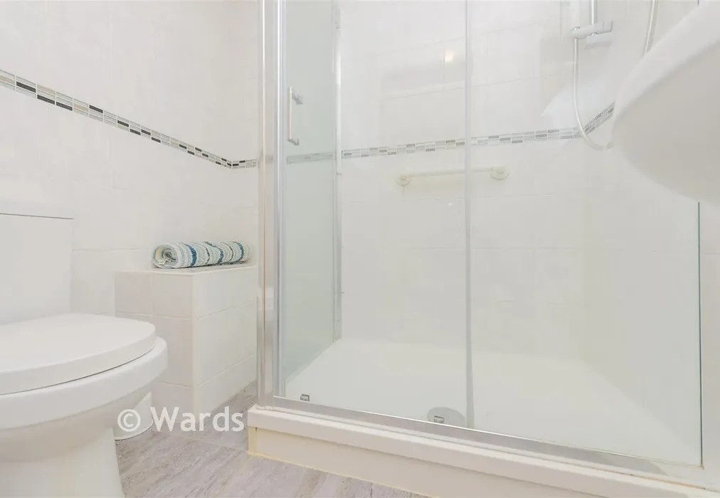Shower Room - Highview, Vigo, Kent - Wards of Kent