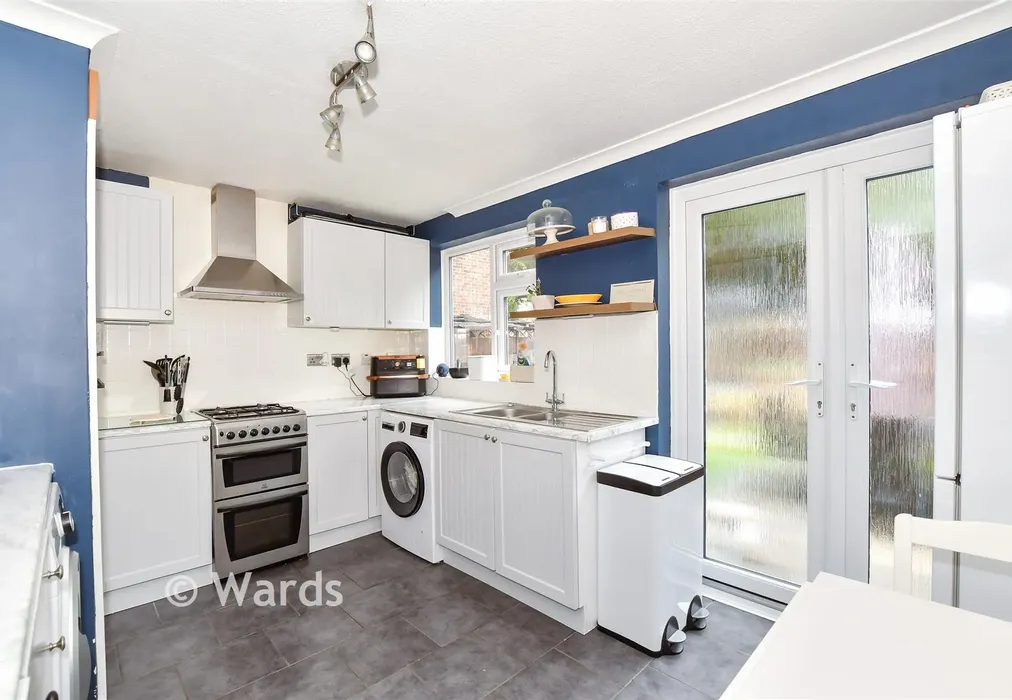 Kitchen/Breakfast Room - Forest Hill, Maidstone, Kent - Wards of Kent