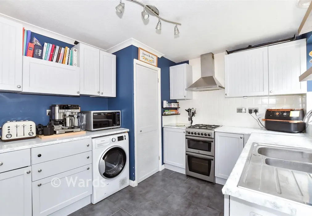 Kitchen/Breakfast Room - Forest Hill, Maidstone, Kent - Wards of Kent