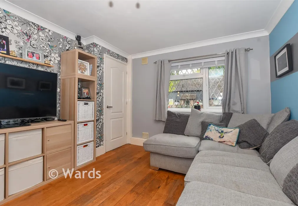Lounge - The Acorns, Smarden, Kent - Wards of Kent