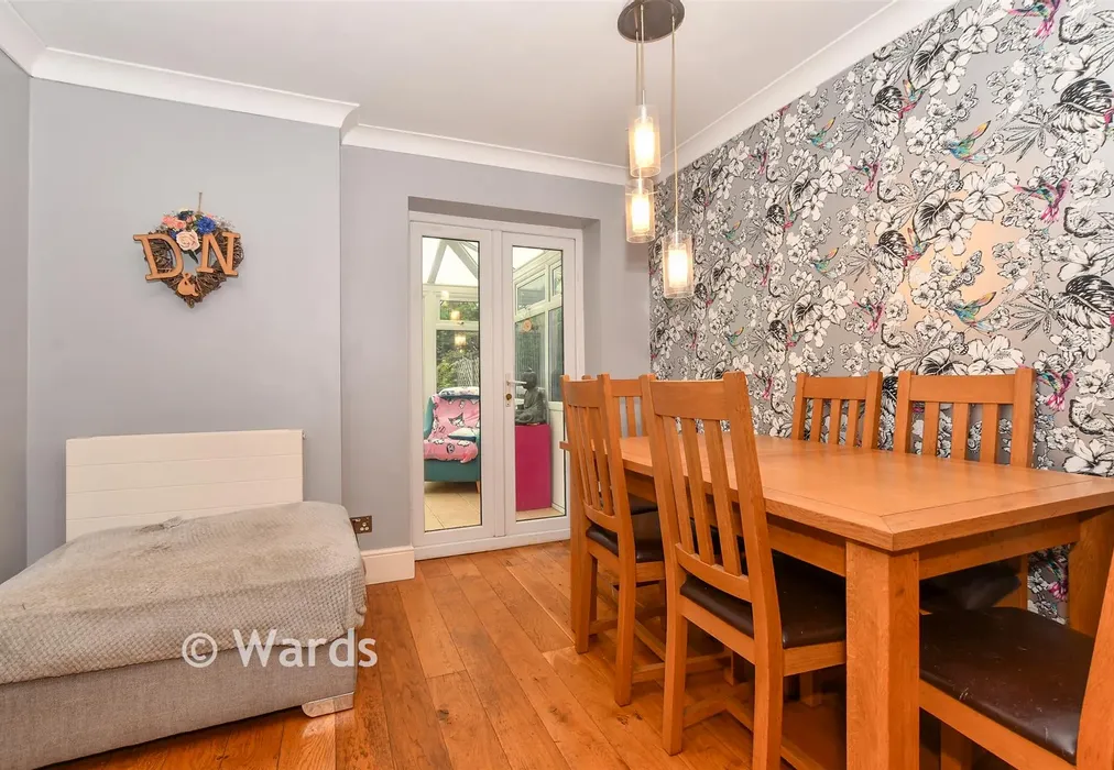 Dining Area - The Acorns, Smarden, Kent - Wards of Kent