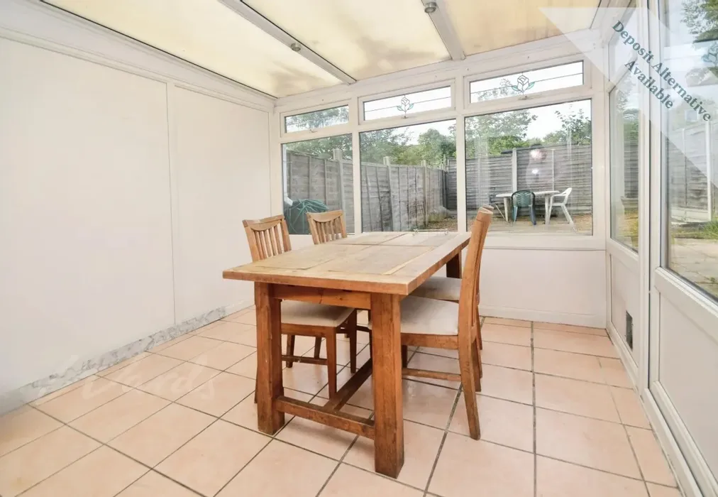 Dining Room / Con... - Wife Of Bath Hill Canterbury CT2 - Wards of Kent