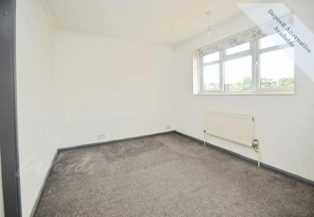 Bedroom 1 - Wife Of Bath Hill Canterbury CT2 - Wards of Kent