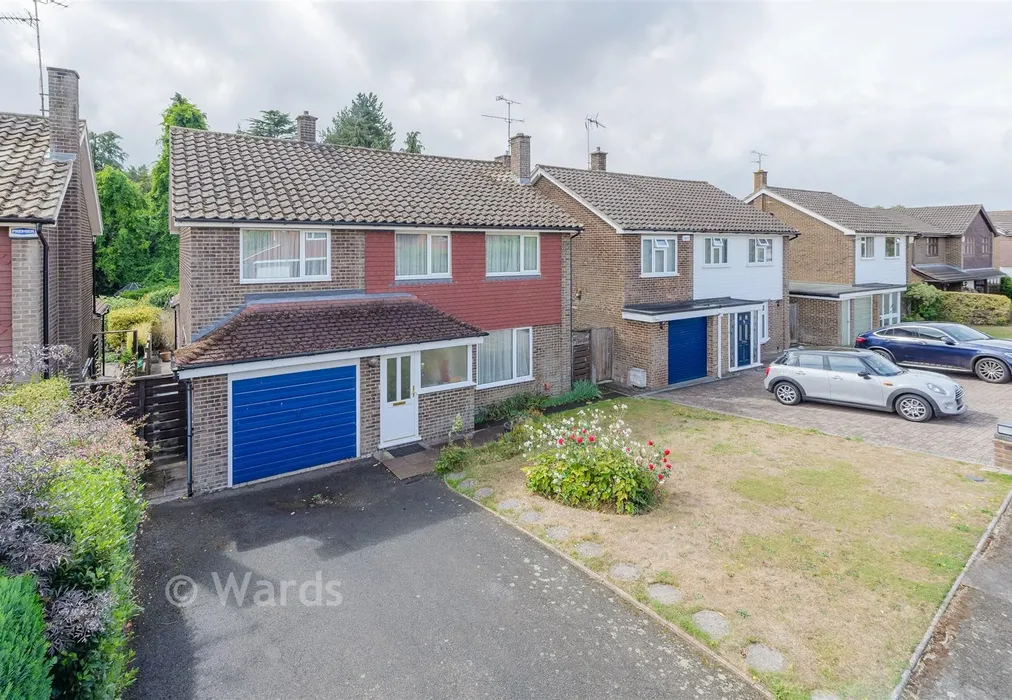 Front (Brochure) - Sallows Shaw, Sole Street, Kent - Wards of Kent
