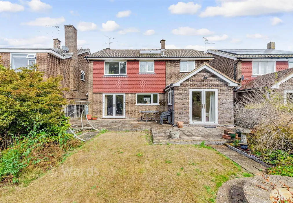 Rear Elevation - Sallows Shaw, Sole Street, Kent - Wards of Kent