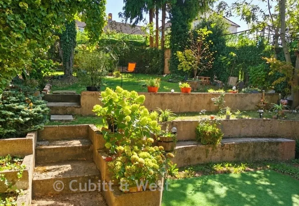 Garden New - Godric Crescent, New Addington, Surrey - Wards of Kent
