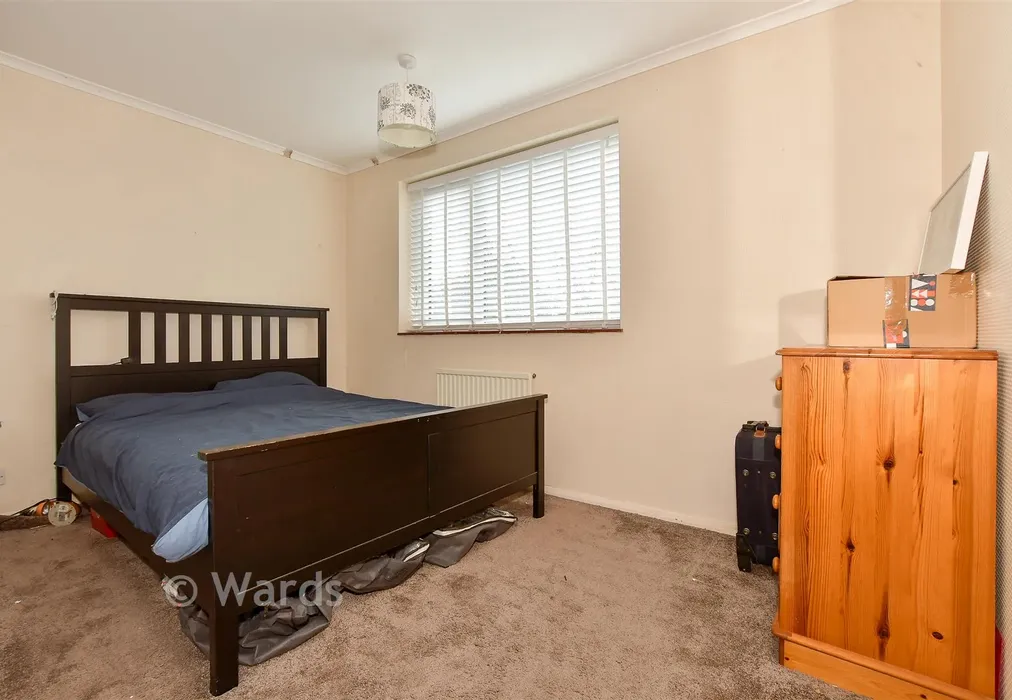 Bedroom 2 - Brissenden Close, New Romney, Kent - Wards of Kent