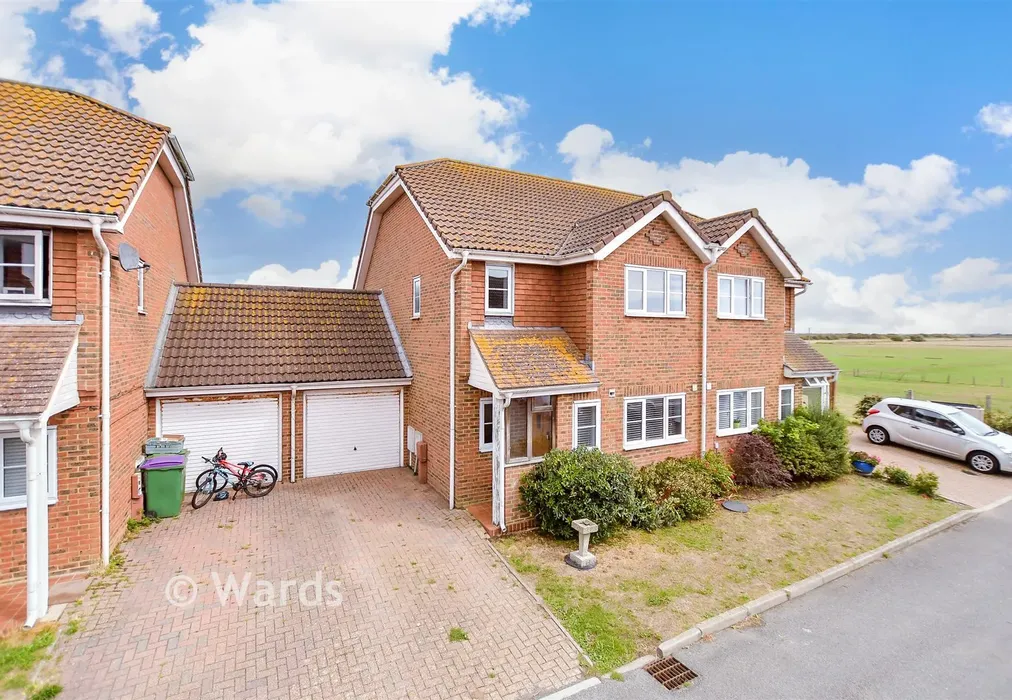 External (Web) - Meadow View, Romney Marsh, Kent - Wards of Kent