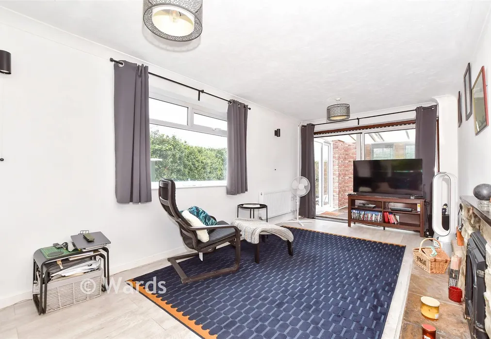 Lounge - Powell Close, Aylesford, Kent - Wards of Kent