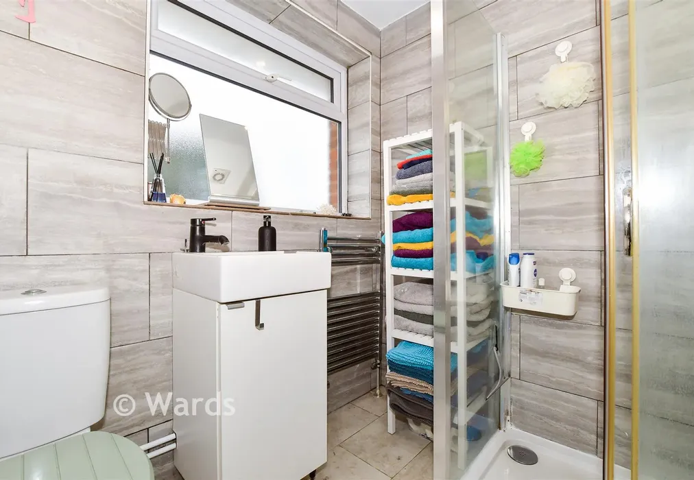 Shower Room - Powell Close, Aylesford, Kent - Wards of Kent