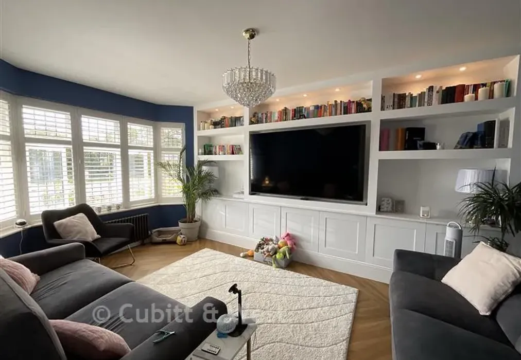 Lounge - Ainsworth Road, Waterlooville, Hampshire - Wards of Kent