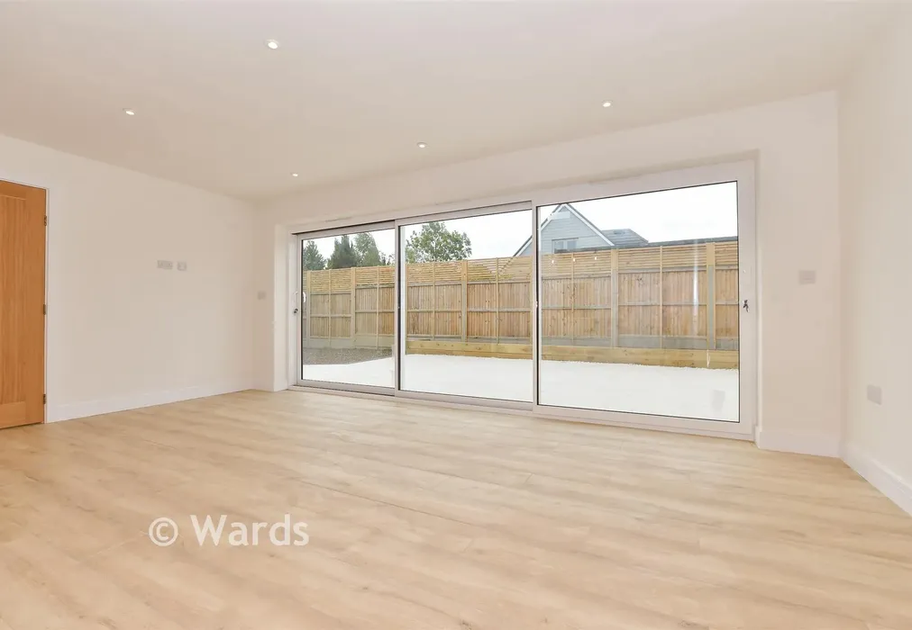 Lounge/ Kitchen - Green Meadows, Eythorne, Kent - Wards of Kent