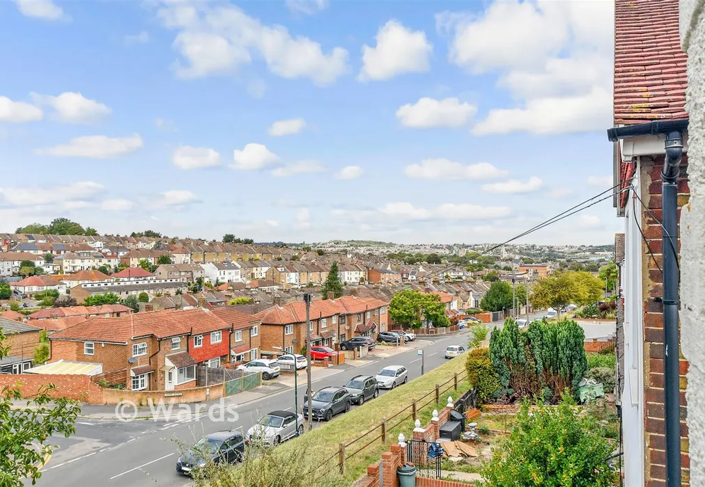 Views To Front - St. William's Way, Rochester, Kent - Wards of Kent