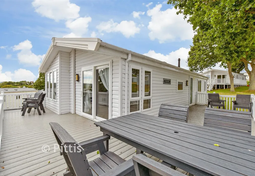 Patio / Decking - Nodes Road, St. Helens, Isle of Wight - Wards of Kent
