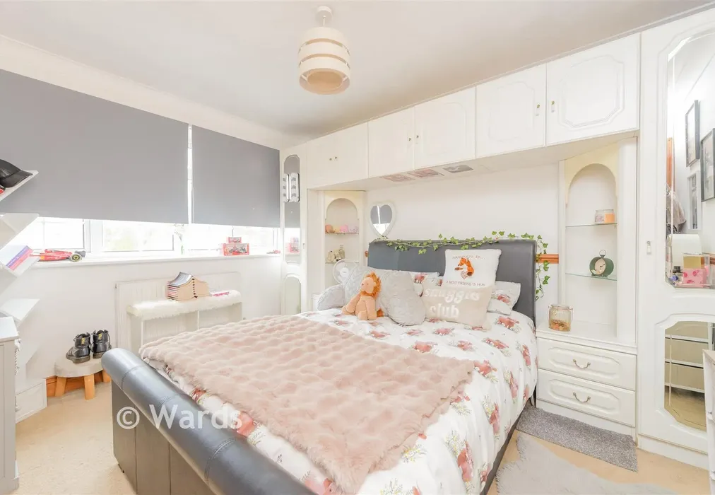Bedroom 1 - Meadow Close, Walderslade, Kent - Wards of Kent