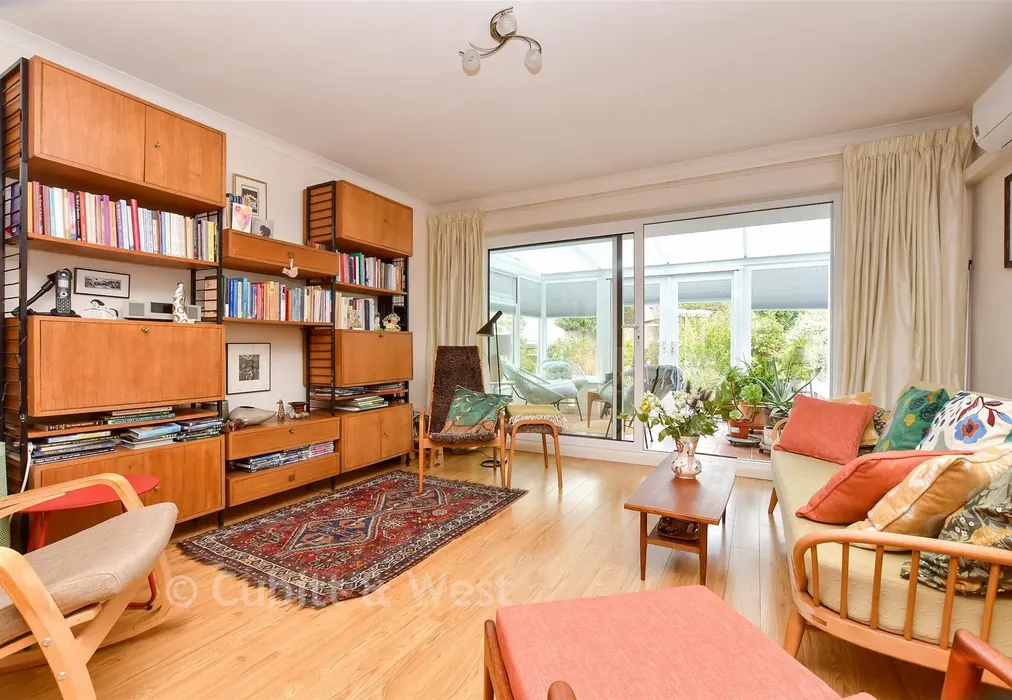 Lounge - Pippin Close, Shirley, Croydon, Surrey - Wards of Kent