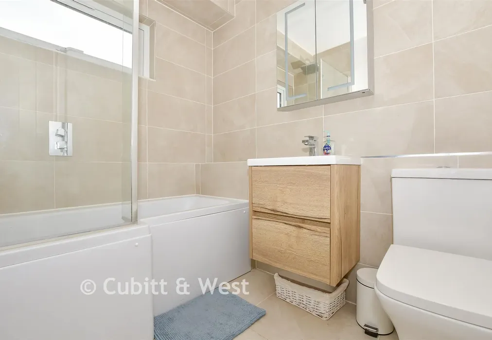 Bathroom - Downland Drive, Southgate, West Sussex - Wards of Kent