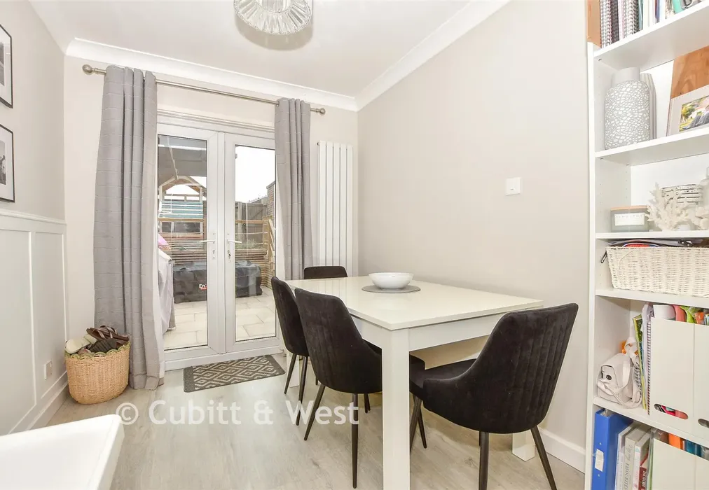 Dining Area - Downland Drive, Southgate, West Sussex - Wards of Kent