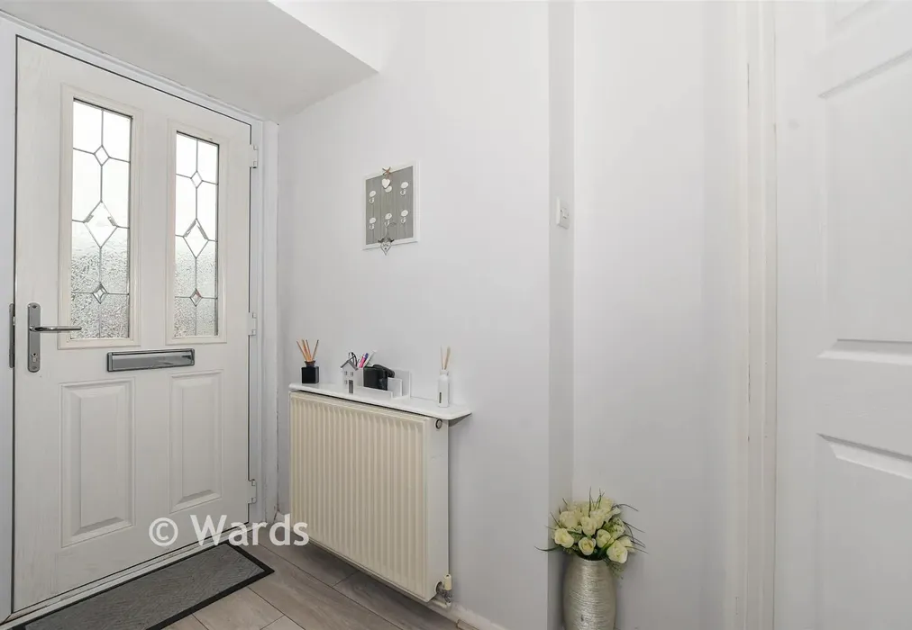 Entrance Hall - Leigh Avenue, Loose, Maidstone, Kent - Wards of Kent