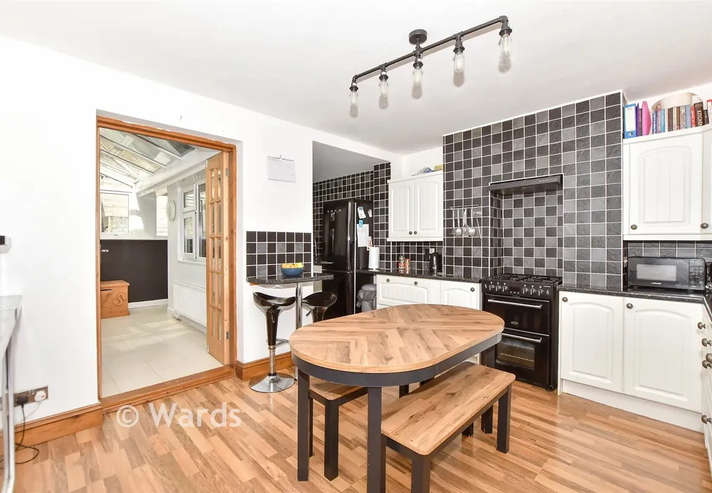 Kitchen/Diner - Dudley Road, Folkestone, Kent - Wards of Kent