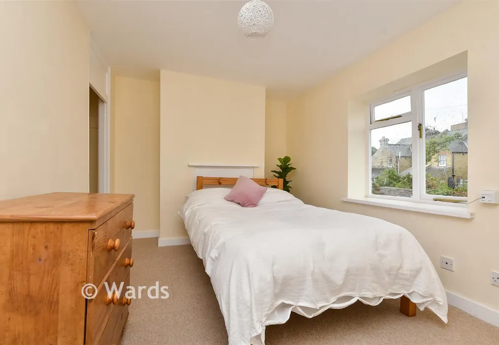Bedroom 2 - Love Lane, Canterbury, Kent - Wards of Kent