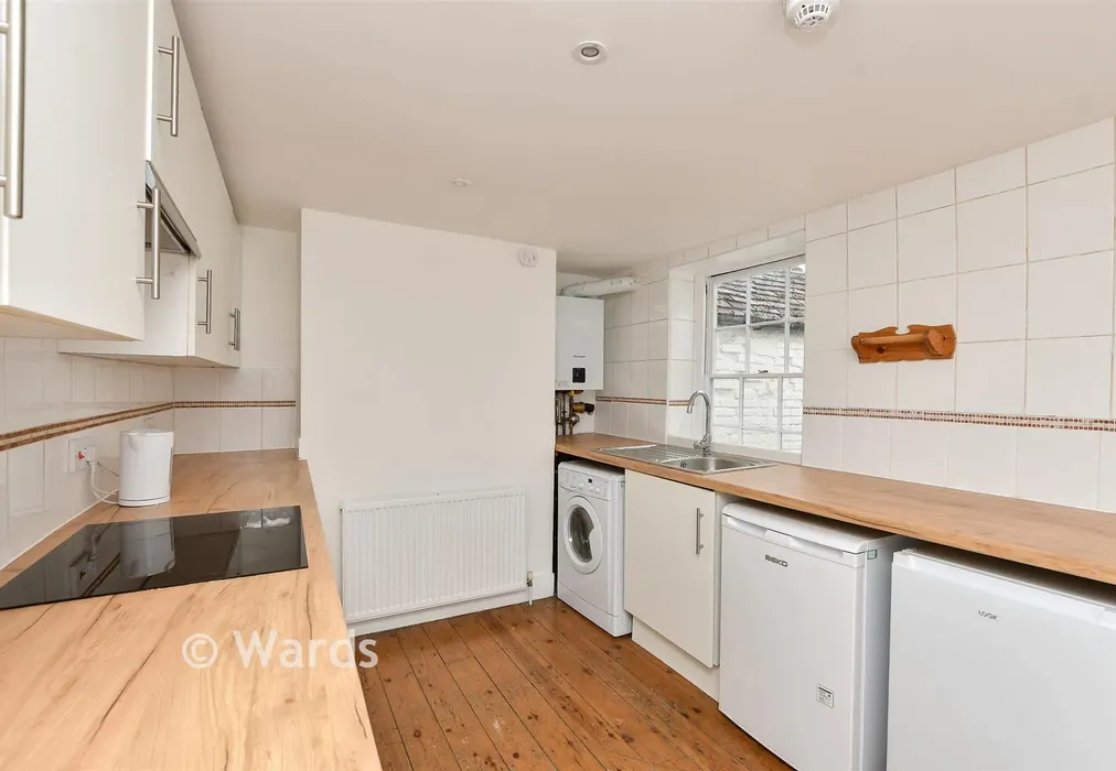 Kitchen - Love Lane, Canterbury, Kent - Wards of Kent