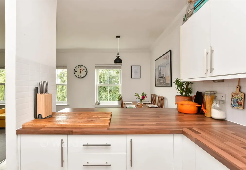 Kitchen/Diner - Ainsley Way, Chartham, Canterbury, Kent - Wards of Kent