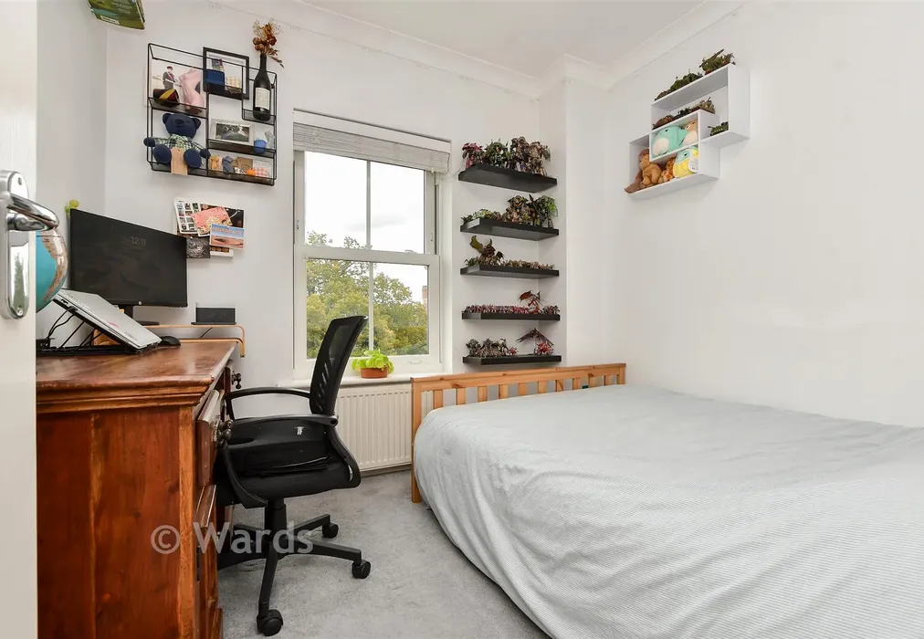 Bedroom 2 - Ainsley Way, Chartham, Canterbury, Kent - Wards of Kent